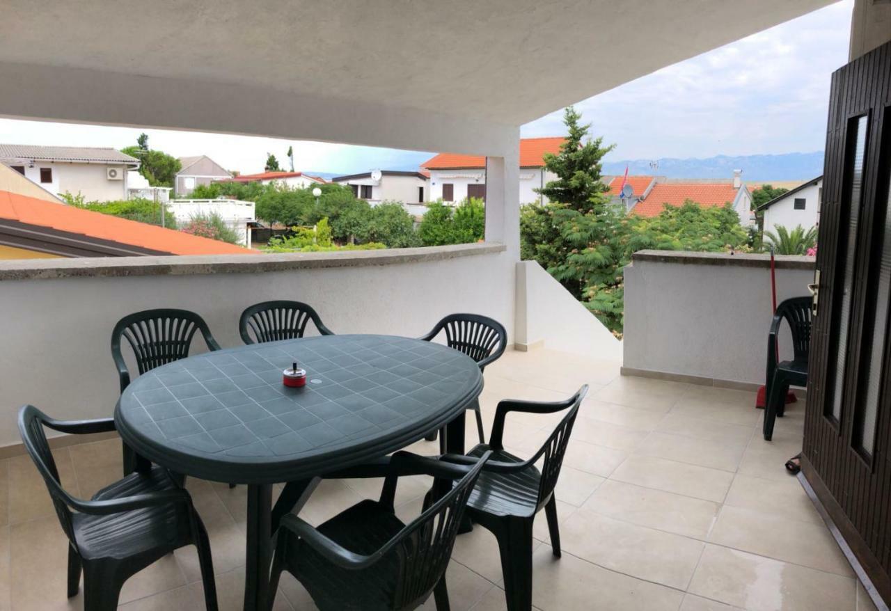 Apartman Zidak Vir Buitenkant foto